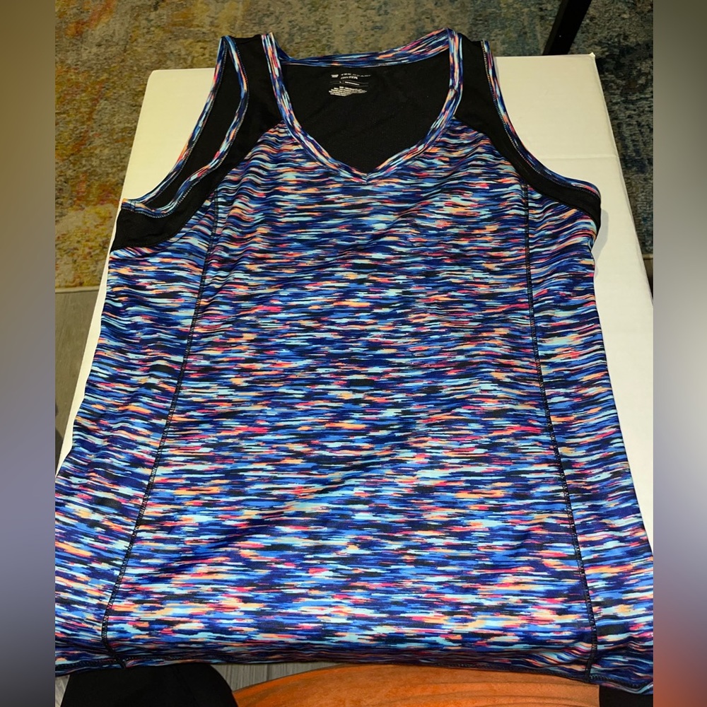 Tek Gear exercise shirt